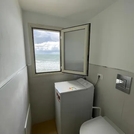 Apartament Tramonto Sul Mare *